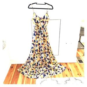 Floor length, flowy dress. Show stopper!